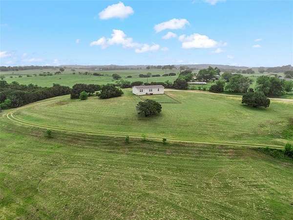 17 Acres of Land with Home for Sale in Moody, Texas