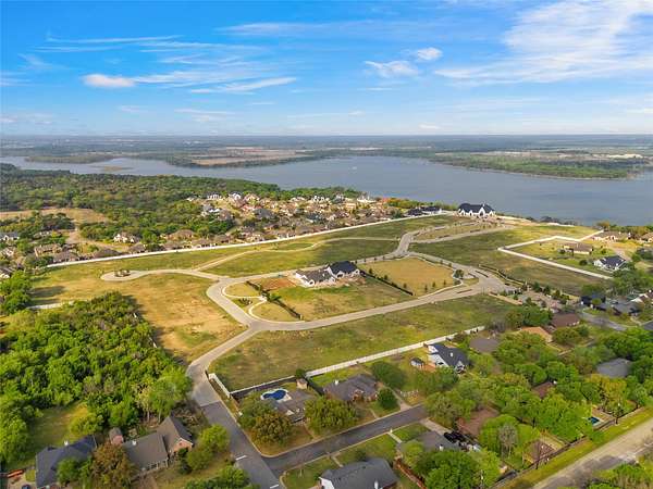 0.36 Acres of Residential Land for Sale in Woodway, Texas