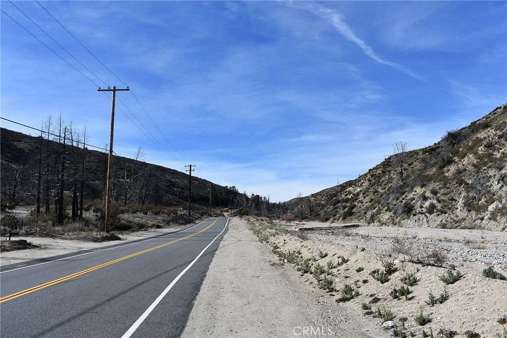 6.58 Acres of Land for Sale in Lake Hughes, California