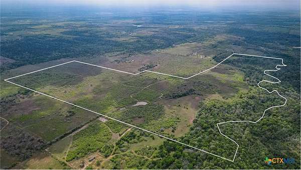 381 Acres of Recreational Land & Farm for Sale in Waelder, Texas