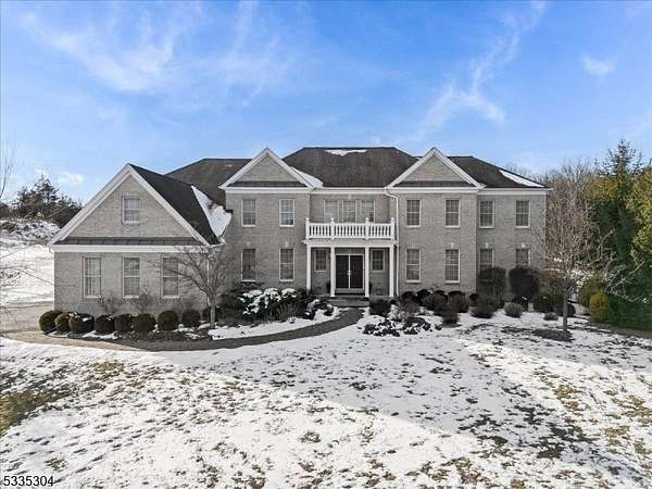 2.53 Acres of Residential Land with Home for Sale in Sparta Township, New Jersey