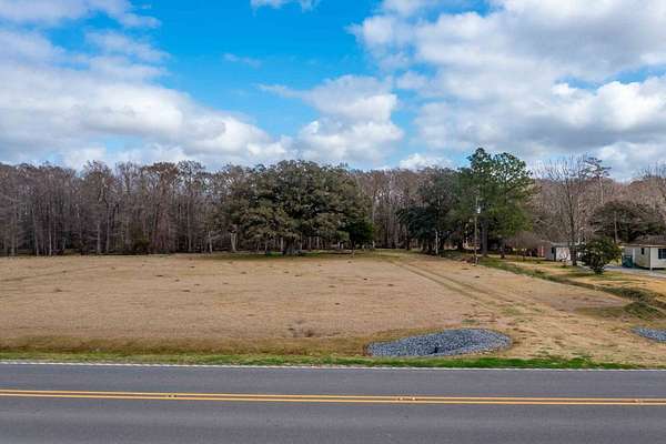 3.5 Acres of Residential Land for Sale in Arnaudville, Louisiana