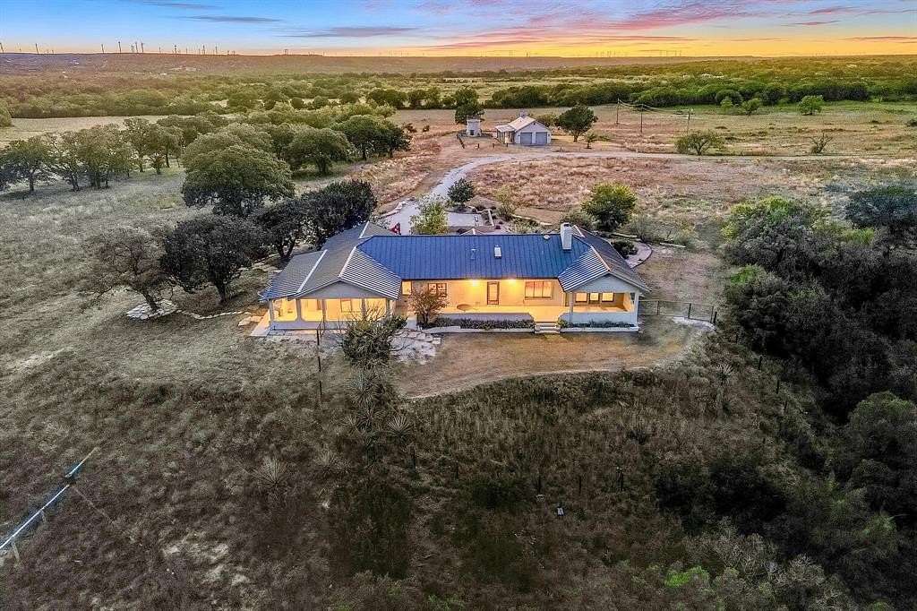 210 Acres of Agricultural Land with Home for Sale in Tuscola, Texas