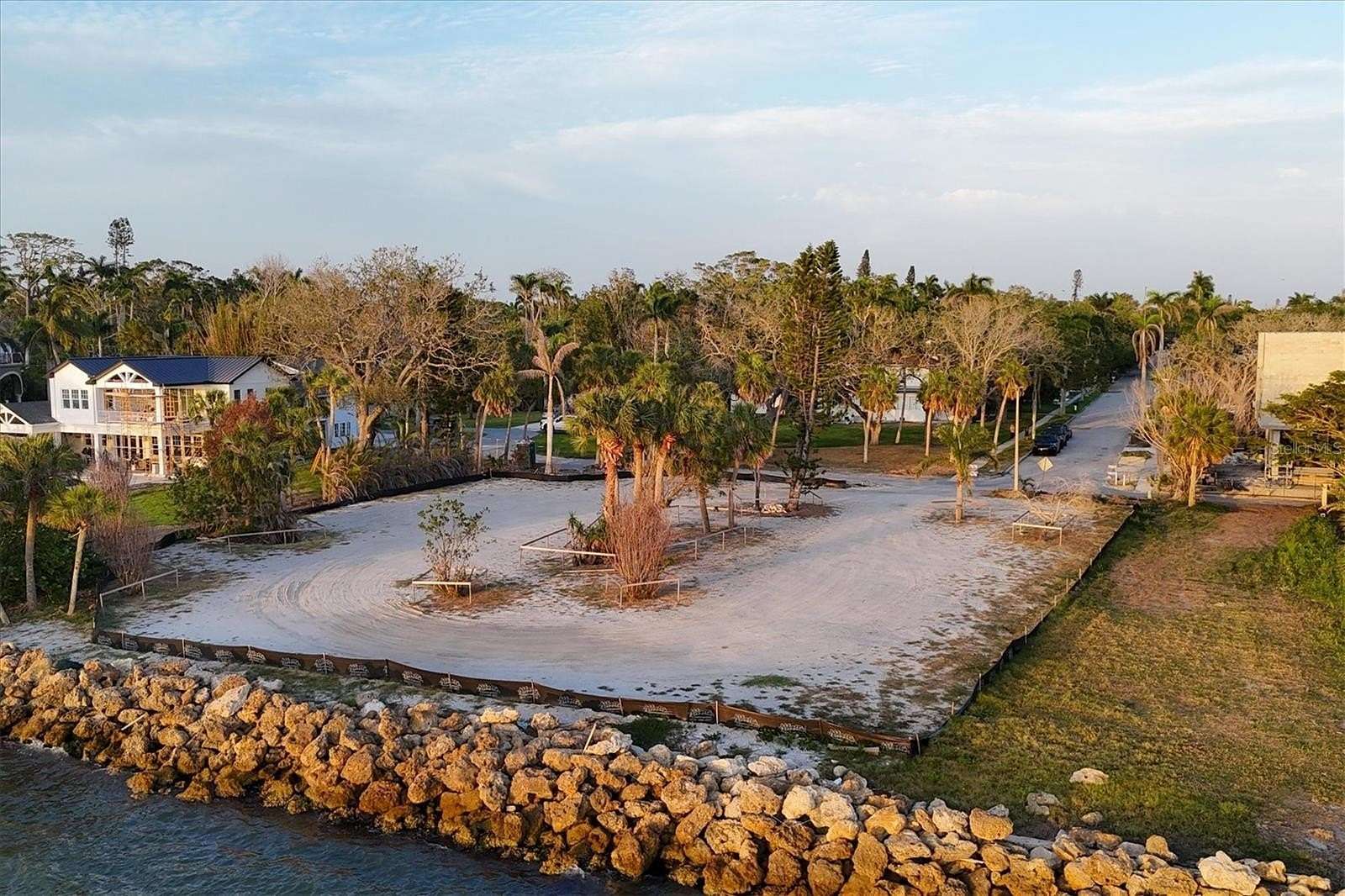 0.89 Acres of Residential Land for Sale in Sarasota, Florida