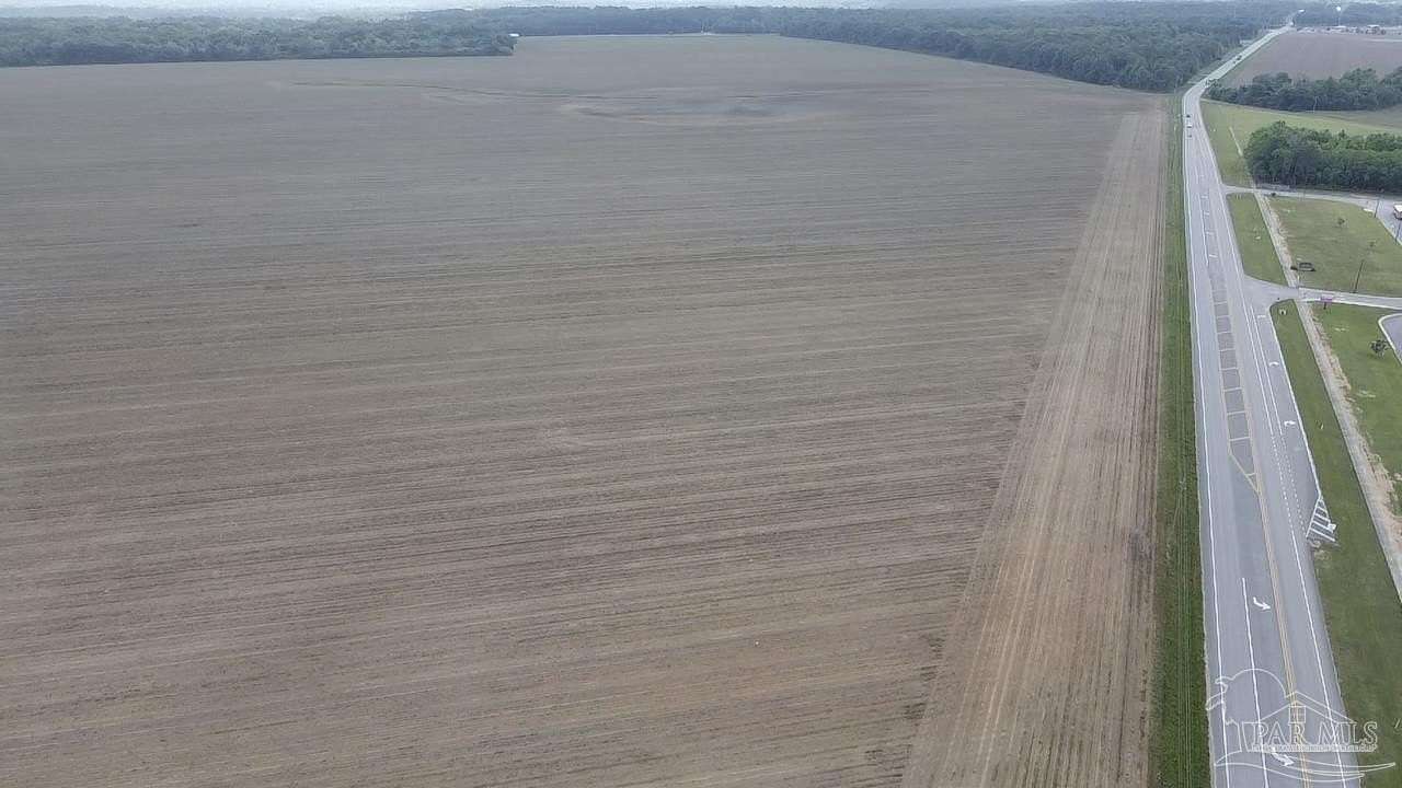 492 Acres of Agricultural Land for Sale in Molino, Florida