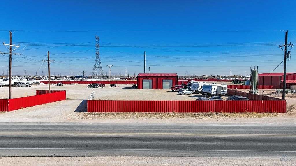2.85 Acres of Improved Mixed-Use Land for Sale in Midland, Texas