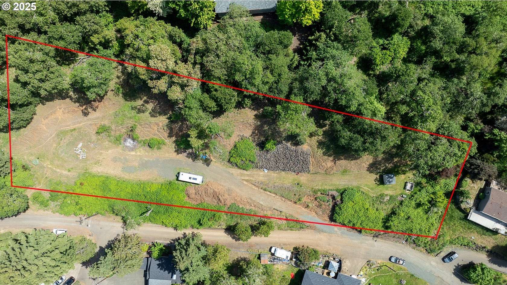 1.38 Acres of Residential Land for Sale in Roseburg, Oregon