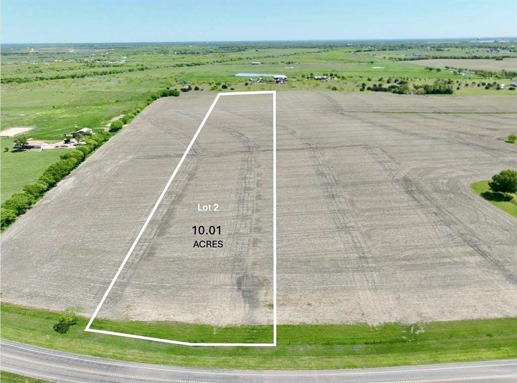10.1 Acres of Land for Sale in Ennis, Texas