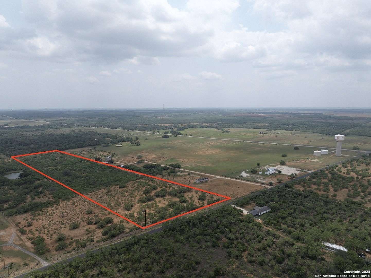 12 Acres of Commercial Land for Sale in Jourdanton, Texas