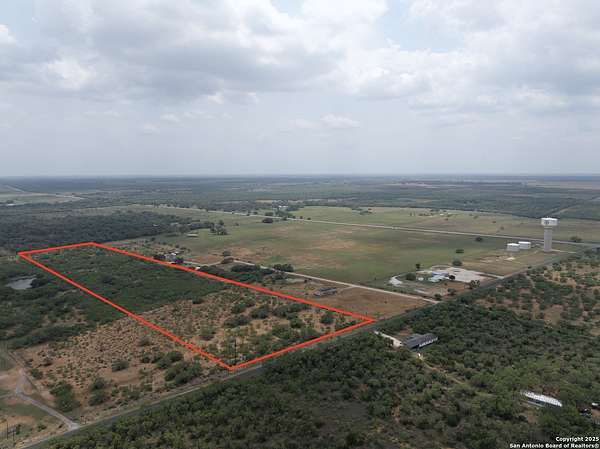 12 Acres of Commercial Land for Sale in Jourdanton, Texas