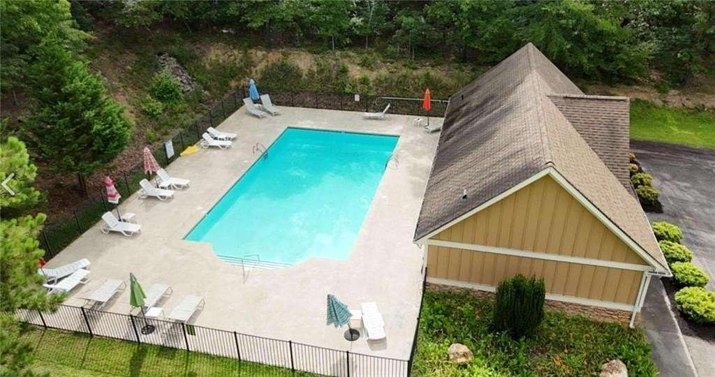 3 Acres of Residential Land with Home for Sale in Cartersville, Georgia