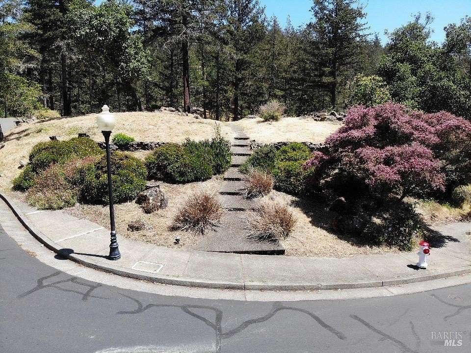 1.18 Acres of Residential Land for Sale in Santa Rosa, California