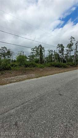 0.5 Acres of Residential Land for Sale in Lehigh Acres, Florida