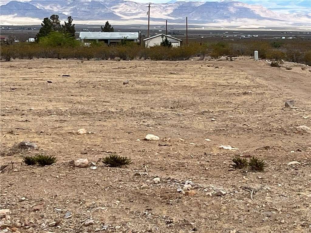 2.2 Acres of Land for Sale in Golden Valley, Arizona