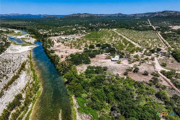 10 Acres of Land for Sale in Uvalde, Texas