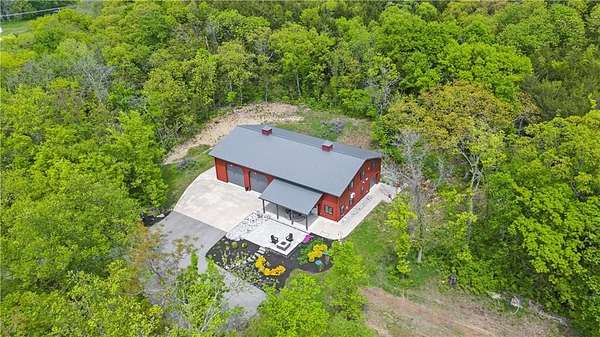 20 Acres of Recreational Land with Home for Sale in De Soto, Kansas