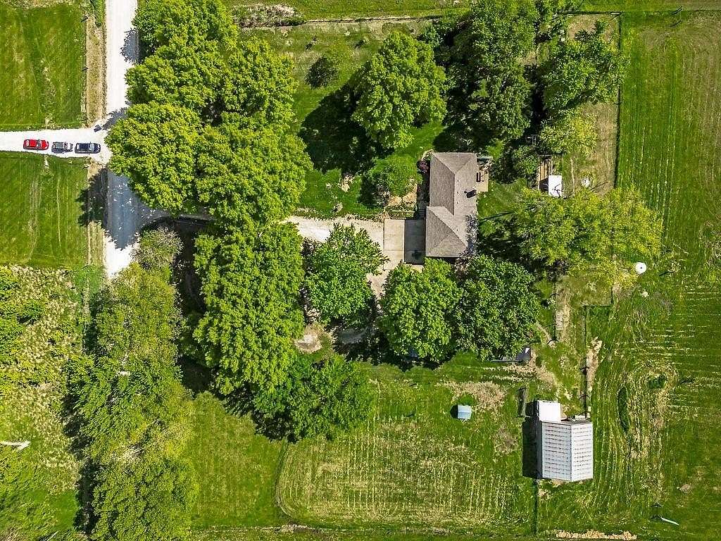 9.74 Acres of Residential Land with Home for Sale in Tonganoxie, Kansas