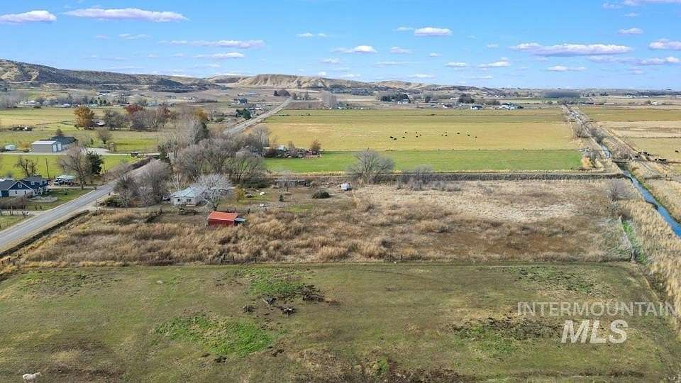 5 Acres of Residential Land for Sale in Emmett, Idaho