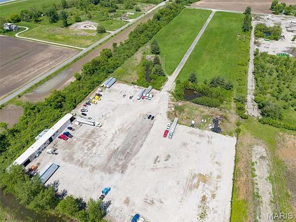 20 Acres of Improved Commercial Land for Sale in Granite City, Illinois