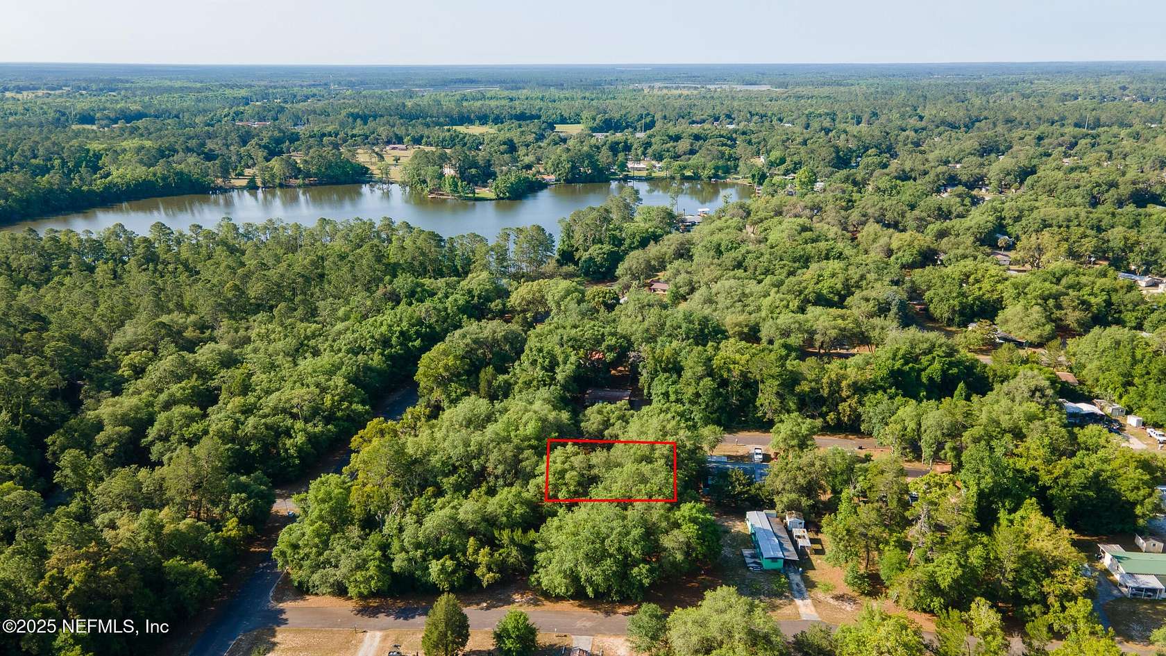0.26 Acres of Residential Land for Sale in Interlachen, Florida