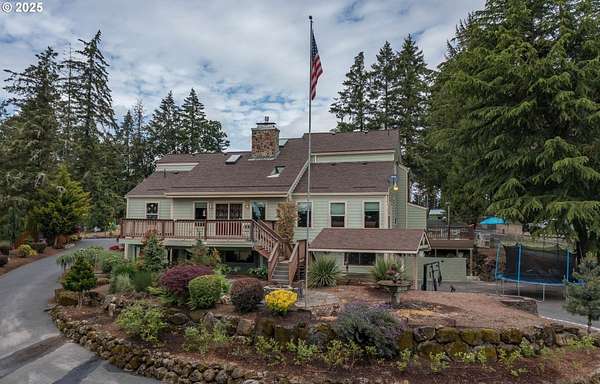 3.58 Acres of Residential Land with Home for Sale in Salem, Oregon