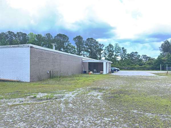 4.67 Acres of Improved Commercial Land for Sale in Loris, South Carolina