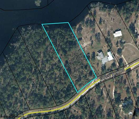 3 Acres of Residential Land for Sale in Chipley, Florida