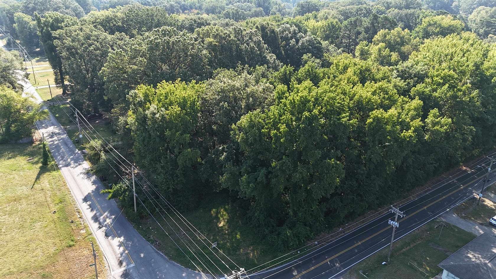 0.71 Acres of Mixed-Use Land for Sale in Memphis, Tennessee