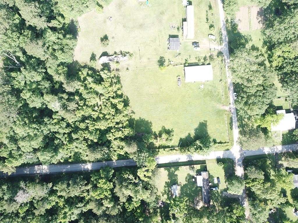 2 Acres of Land with Home for Sale in Kirbyville, Texas