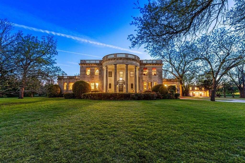 4.24 Acres of Residential Land with Home for Sale in Wichita Falls, Texas