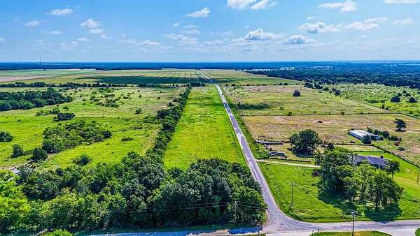 8.23 Acres of Residential Land for Sale in Kerens, Texas