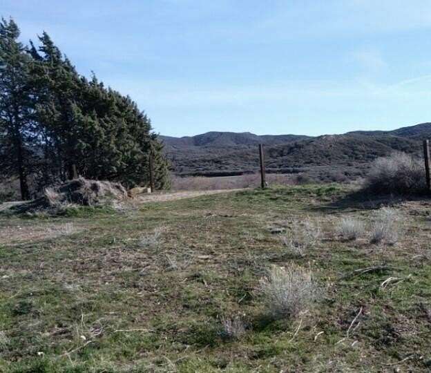 0.12 Acres of Residential Land for Sale in Elizabeth Lake, California