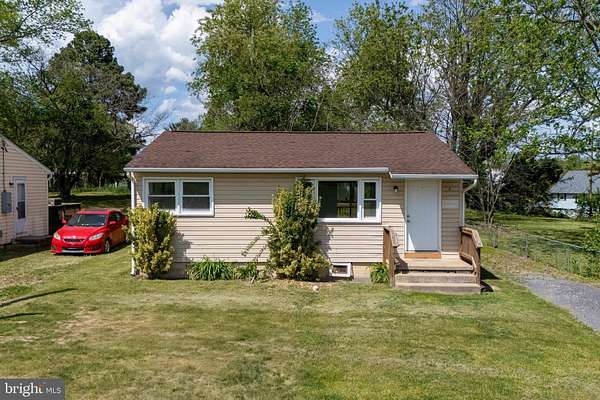 1.59 Acres of Mixed-Use Land for Sale in Luray, Virginia