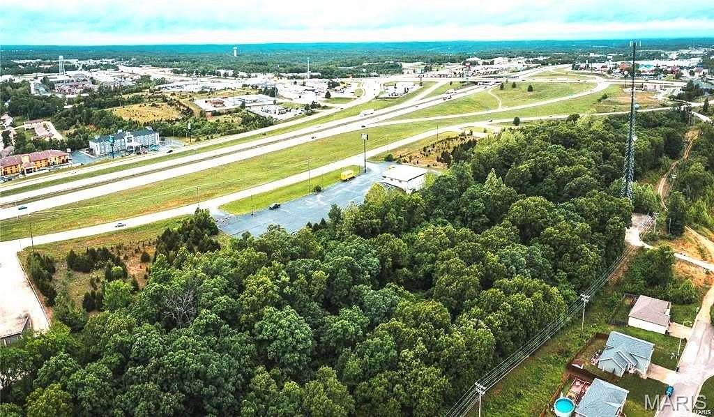 2 Acres of Commercial Land for Sale in St. Robert, Missouri