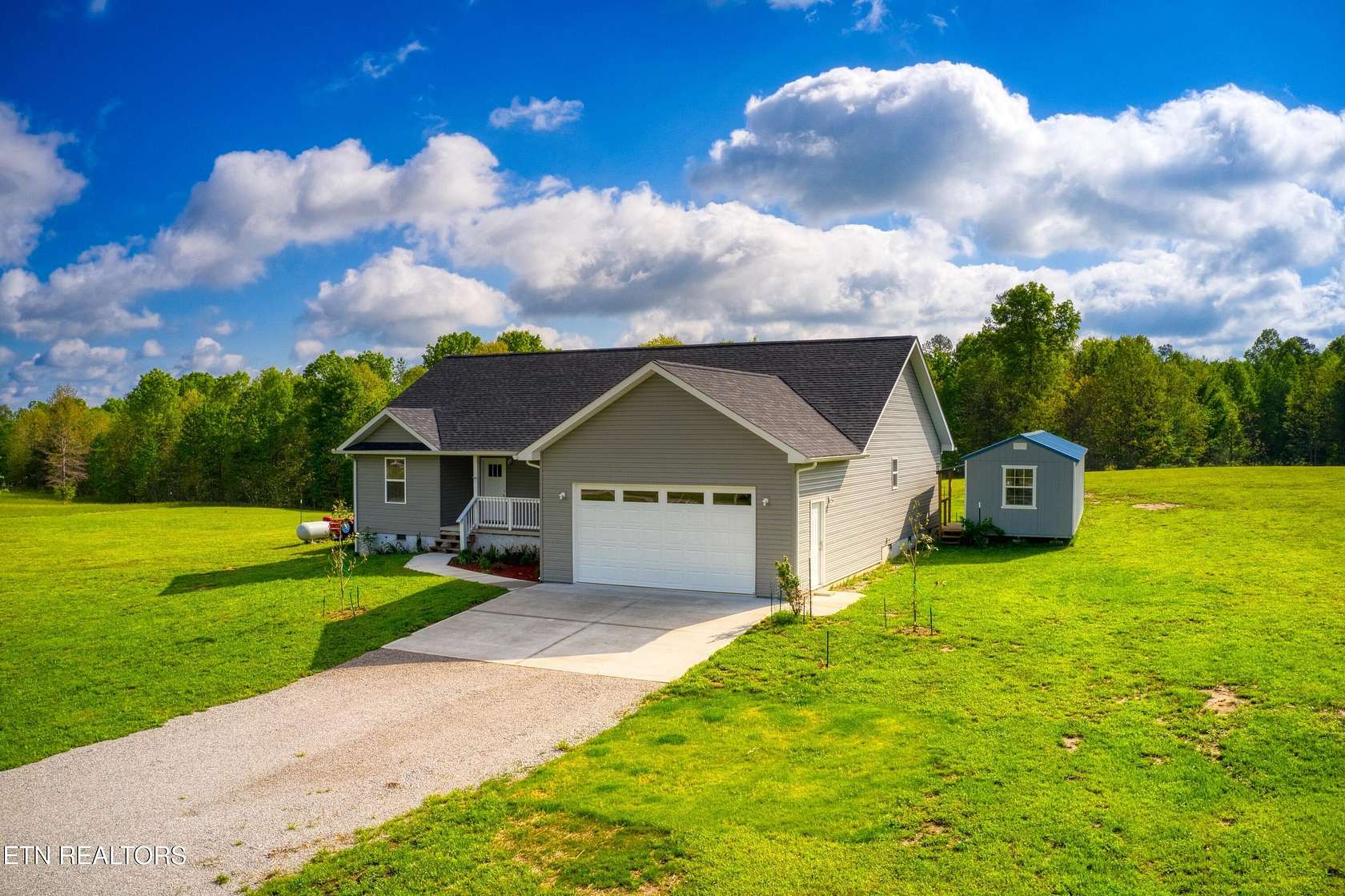 1.72 Acres of Residential Land with Home for Sale in Jamestown, Tennessee