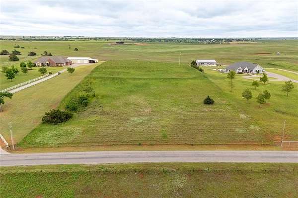 5 Acres of Land for Sale in Weatherford, Oklahoma