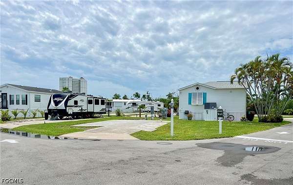 0.06 Acres of Land for Sale in Fort Myers, Florida
