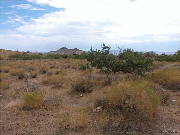 2 Acres of Residential Land for Sale in Kingman, Arizona