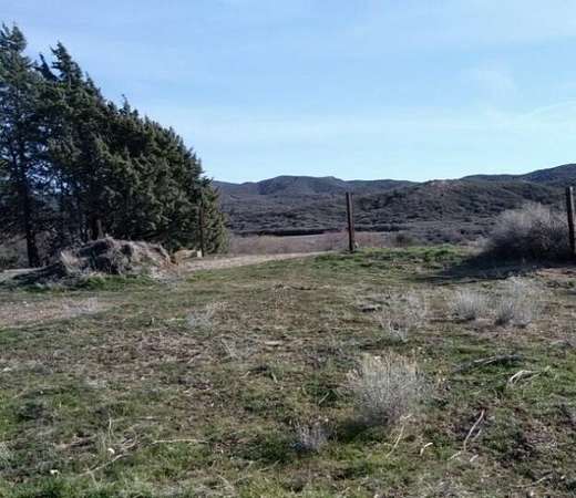 0.12 Acres of Residential Land for Sale in Elizabeth Lake, California