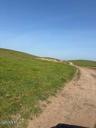 Land for Sale in Lost Hills, California