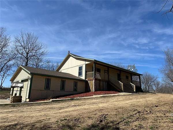 7 Acres of Residential Land with Home for Sale in Paola, Kansas