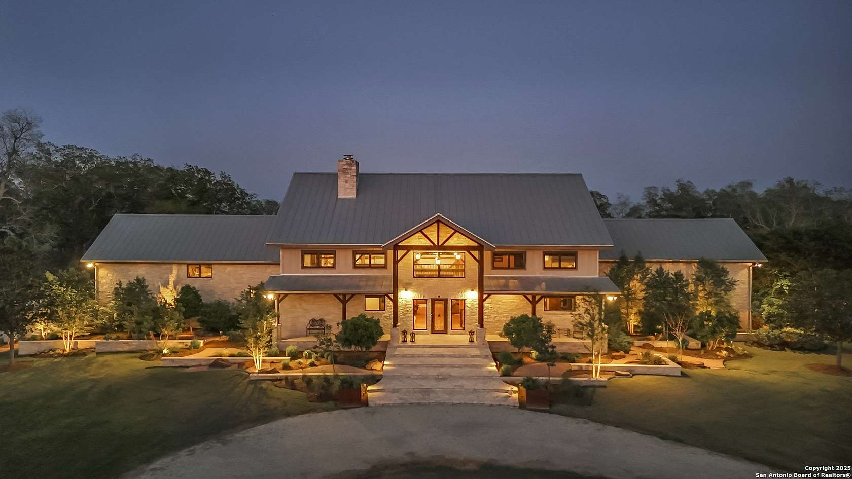 22.7 Acres of Land with Home for Sale in Columbus, Texas