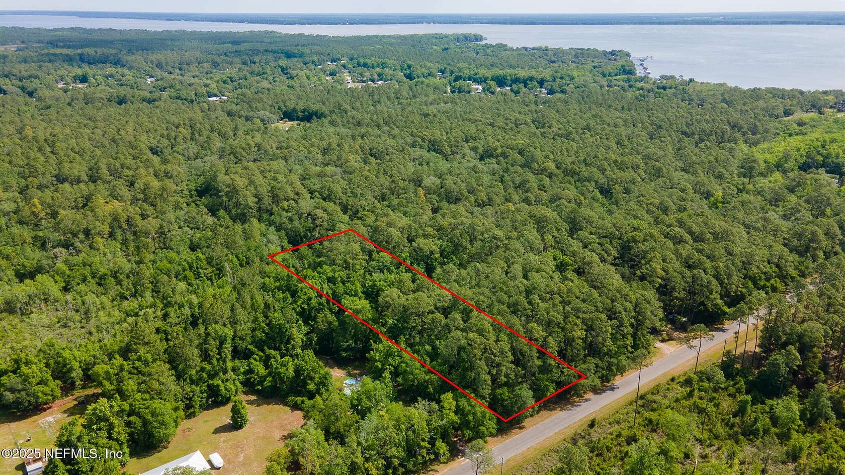 1 Acre of Residential Land for Sale in Palatka, Florida