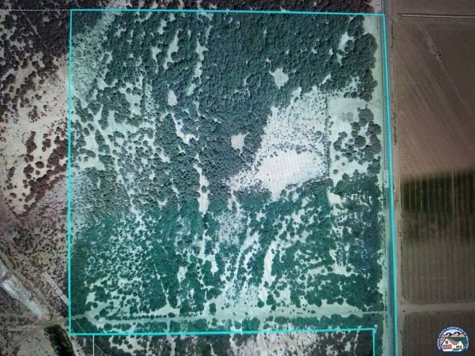 214 Acres of Land for Sale in Palo Verde, California