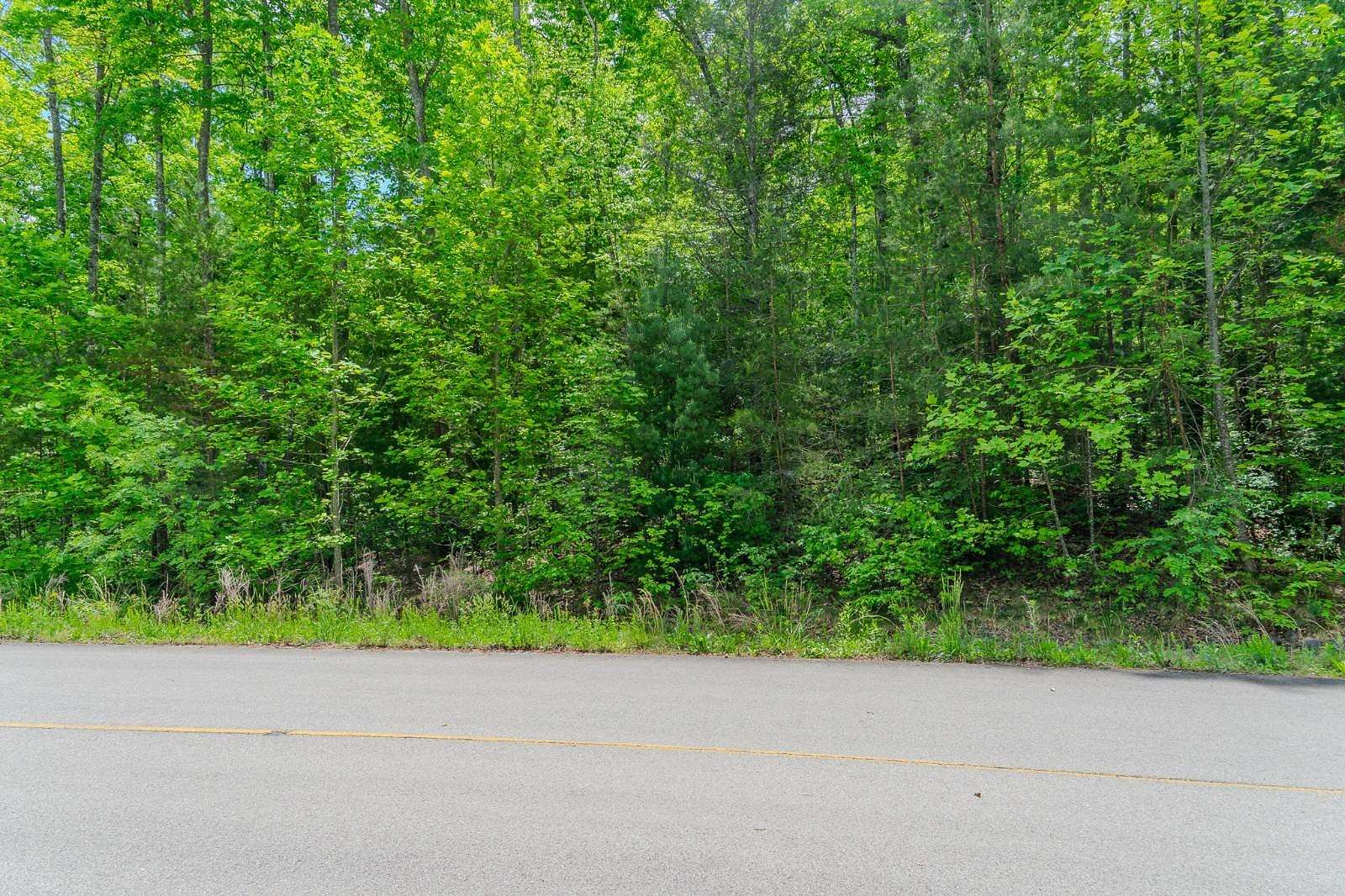 1.69 Acres of Residential Land for Sale in Walland, Tennessee