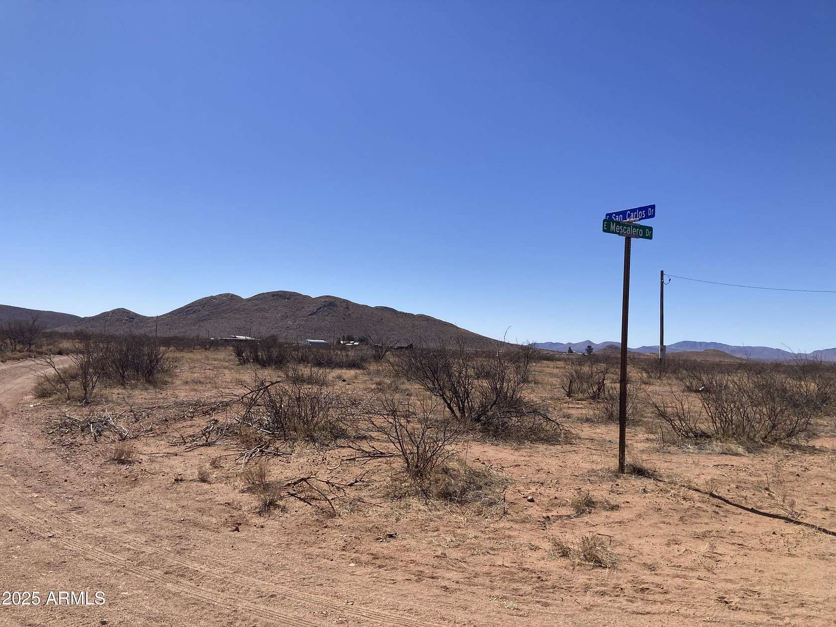 1.25 Acres of Residential Land for Sale in Sunizona, Arizona