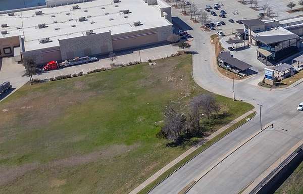 2.67 Acres of Mixed-Use Land for Sale in Garland, Texas
