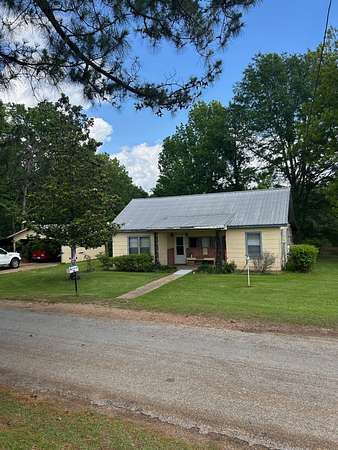 34.1 Acres of Land with Home for Sale in West, Mississippi