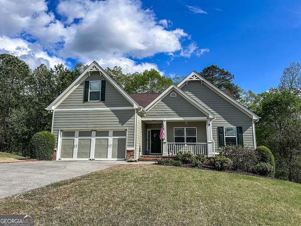 1.55 Acres of Residential Land with Home for Sale in Dallas, Georgia