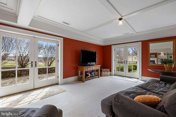 123 Acres of Land with Home for Sale in Delaplane, Virginia